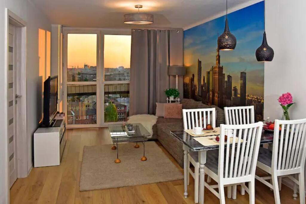 City Center-Comfortable And Stylish Apartment- P2 ワルシャワ エクステリア 写真