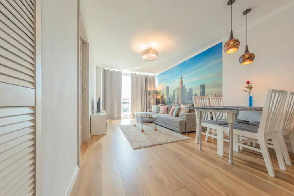 City Center-Comfortable And Stylish Apartment- P2 ワルシャワ エクステリア 写真